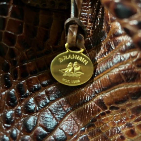 Brahmin Rich Brown Embossed Shoulder Bag - Picture 3 of 6